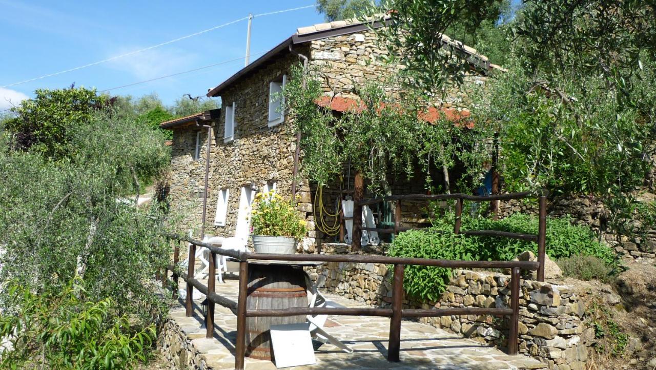 Vila Nostro Rifugio Apricale Exteriér fotografie