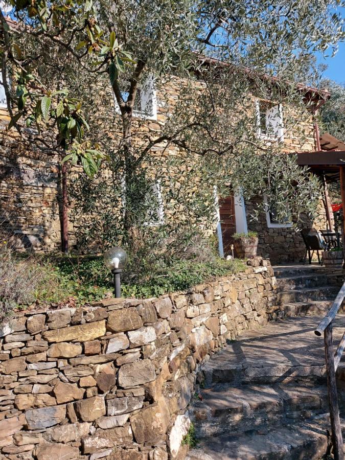 Vila Nostro Rifugio Apricale Exteriér fotografie